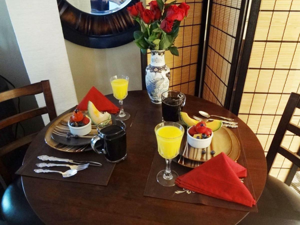 Tradewinds Lodging ユリーカ・スプリングス エクステリア 写真