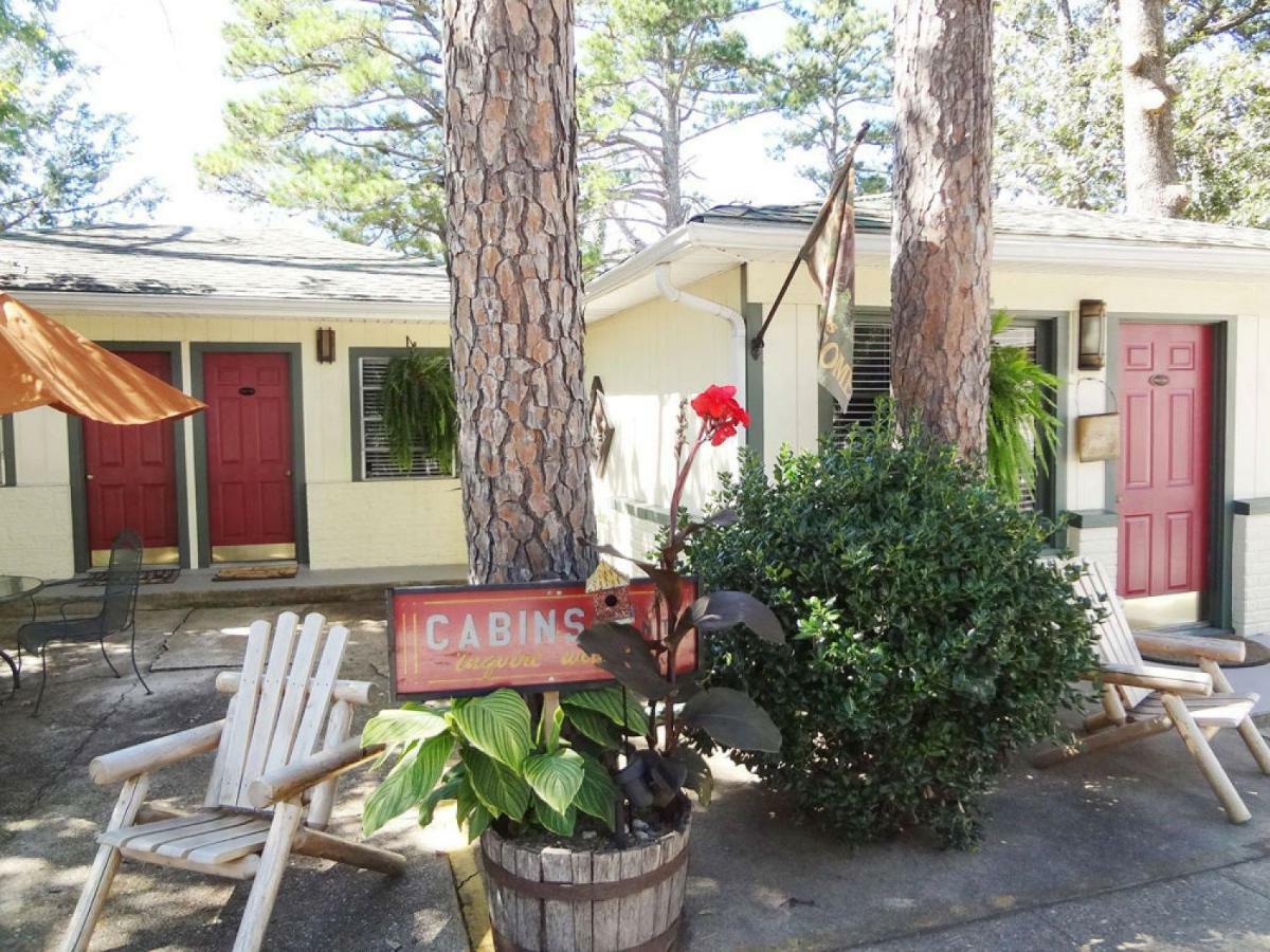 Tradewinds Lodging ユリーカ・スプリングス エクステリア 写真