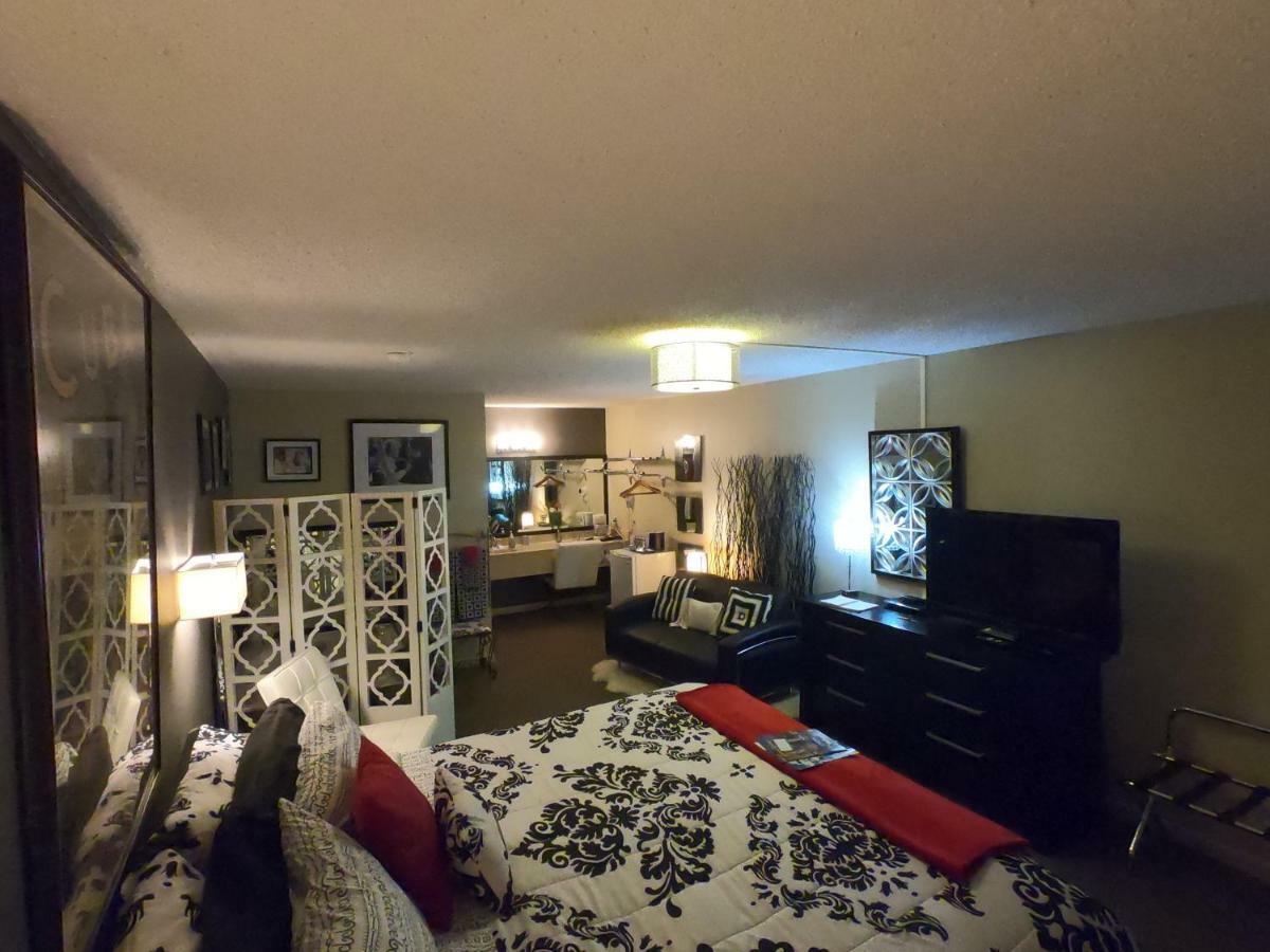 Tradewinds Lodging ユリーカ・スプリングス エクステリア 写真